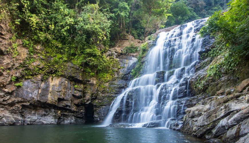 Discover the Majestic Nauyaca Waterfalls